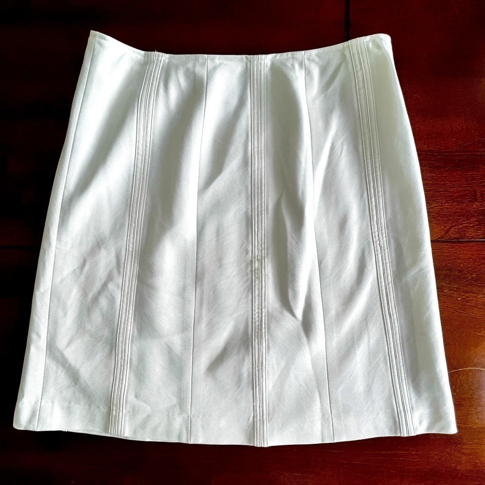 Ann Taylor cream colored silk/cotton blend skirt